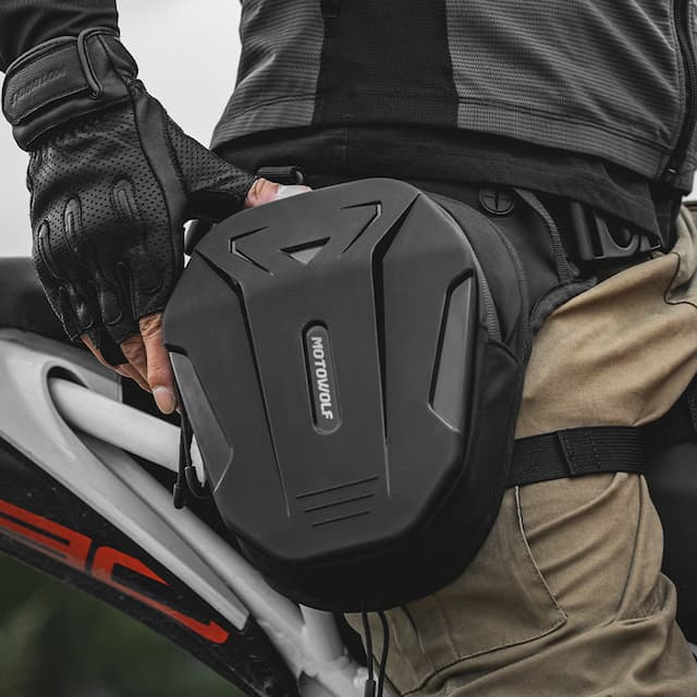 MOTOWOLF Hard Shell Riding Thigh Bag